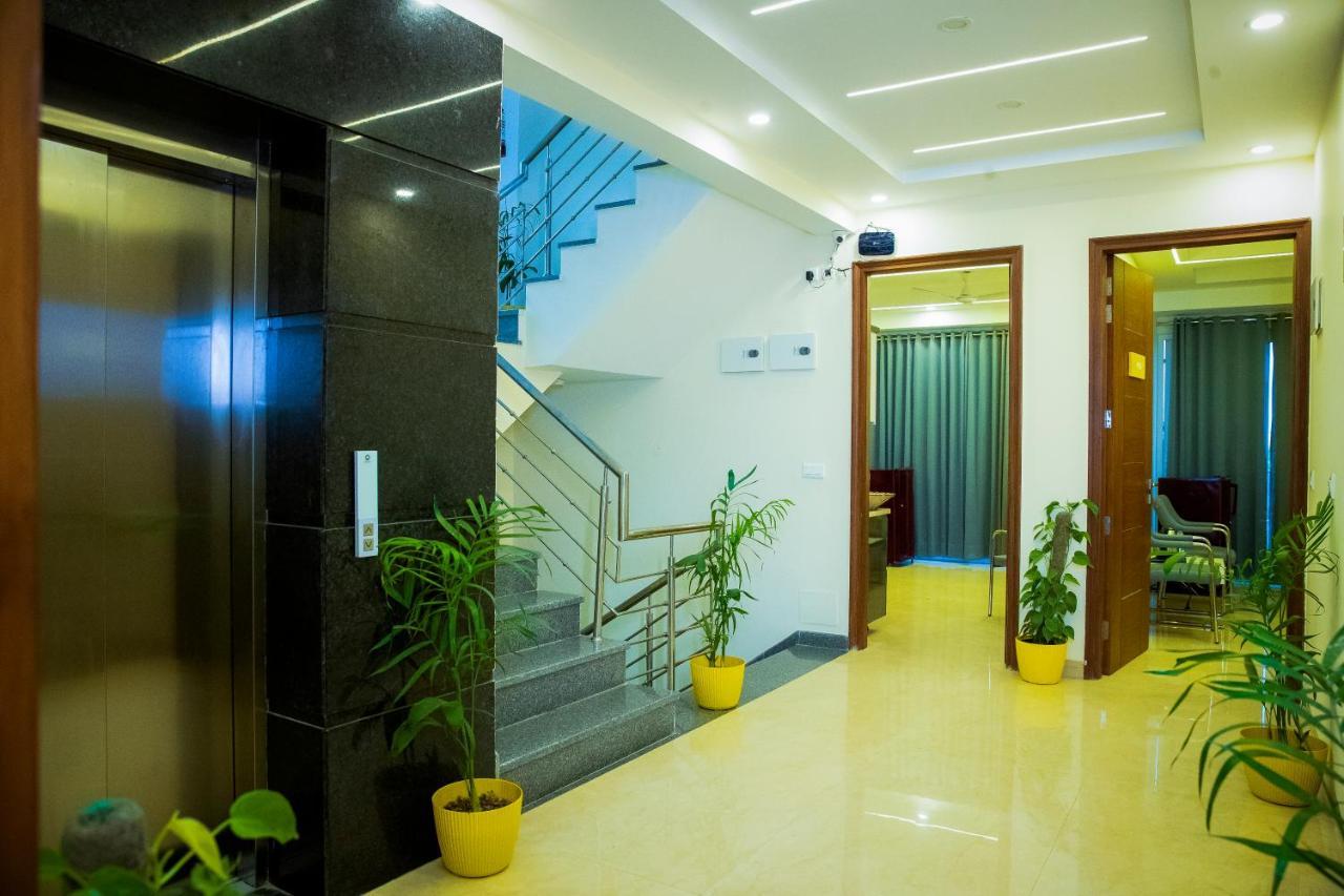 Lime Tree Luxury Studio - Service Apartment Near Artemis Hospital ,Gurgaon Exterior foto